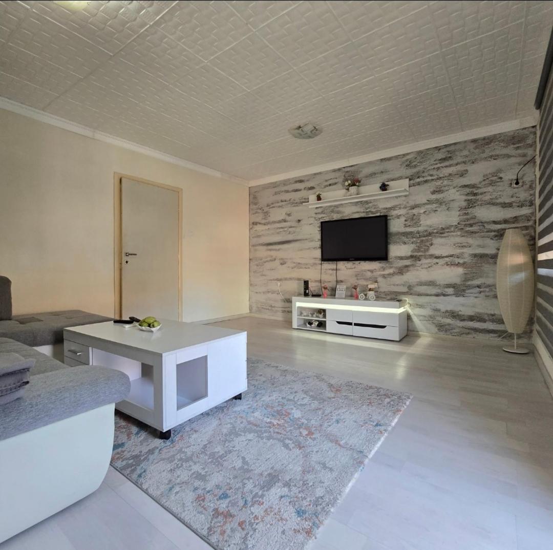 Apartment Center 23 Podgorica Bagian luar foto